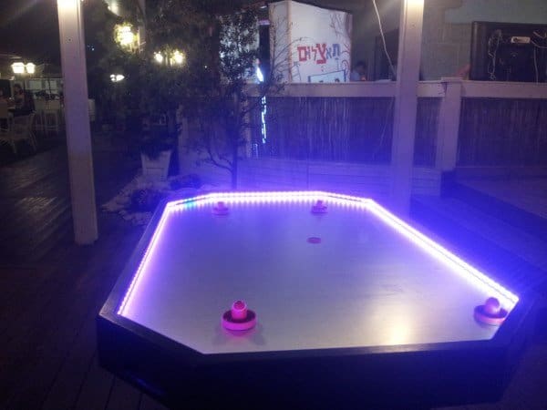 4-hockey-3.jpg